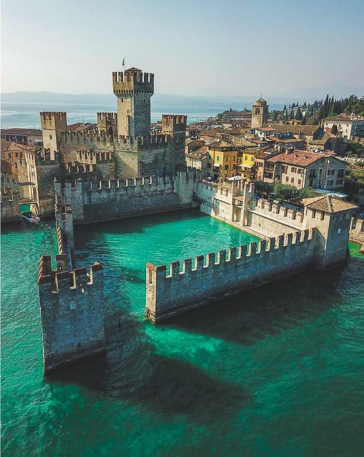 Il Glicine Sul Garda Appartamento Turistico Peschiera del Garda Kültér fotó